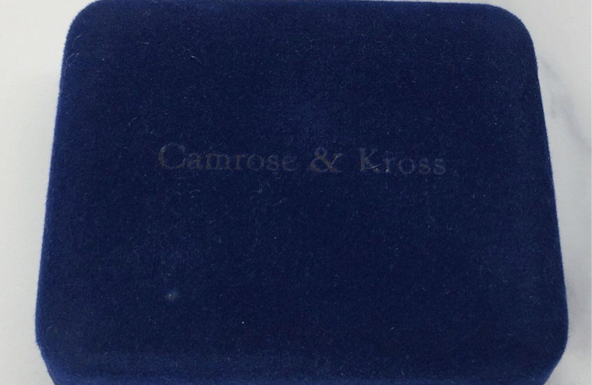 1990s Camrose & Kross Brooch 22.91 Grams