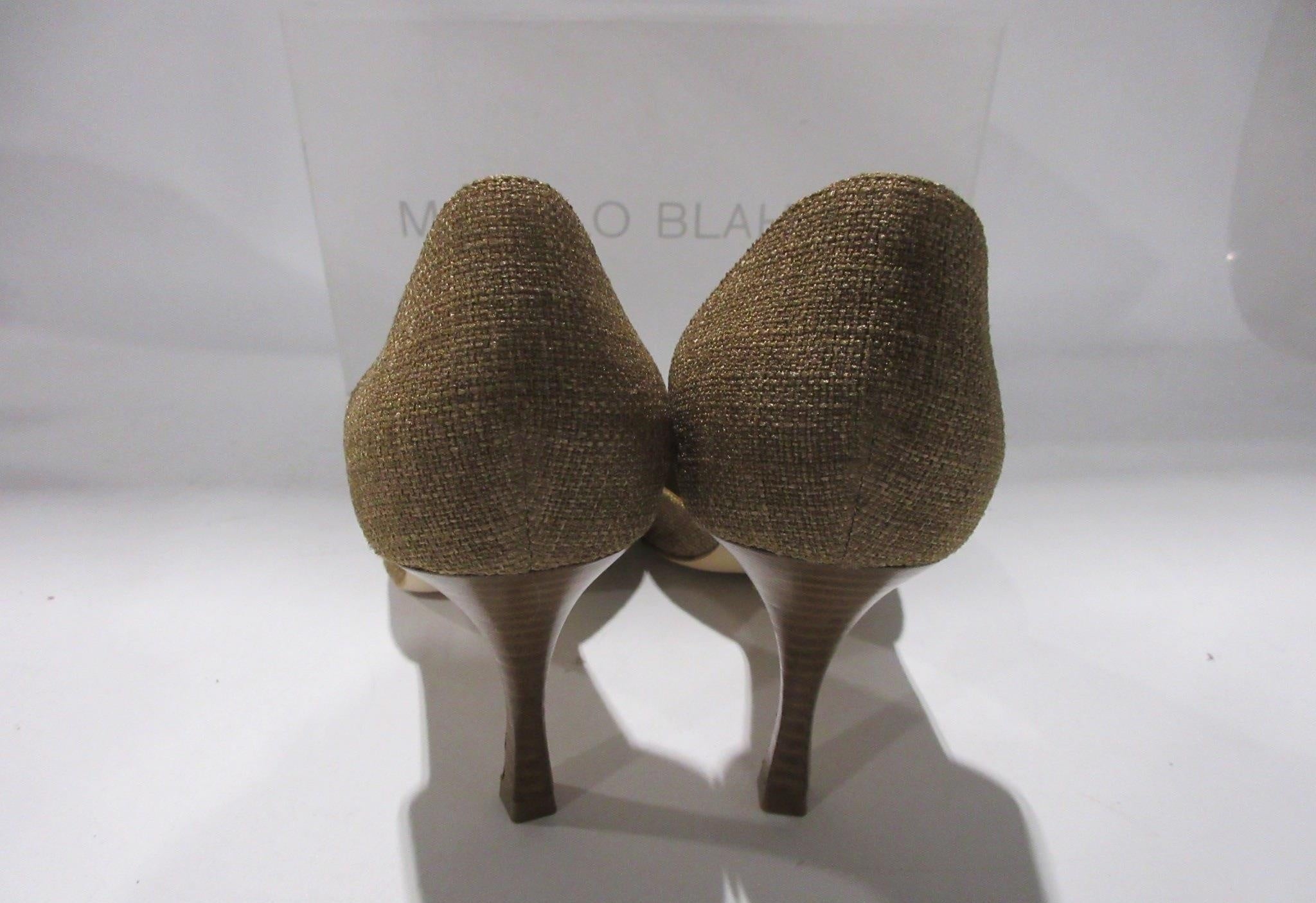 Manolo Blahnik Pointed Toe Slingback Heels Size 38.5, Olive Satin Designer Pumps