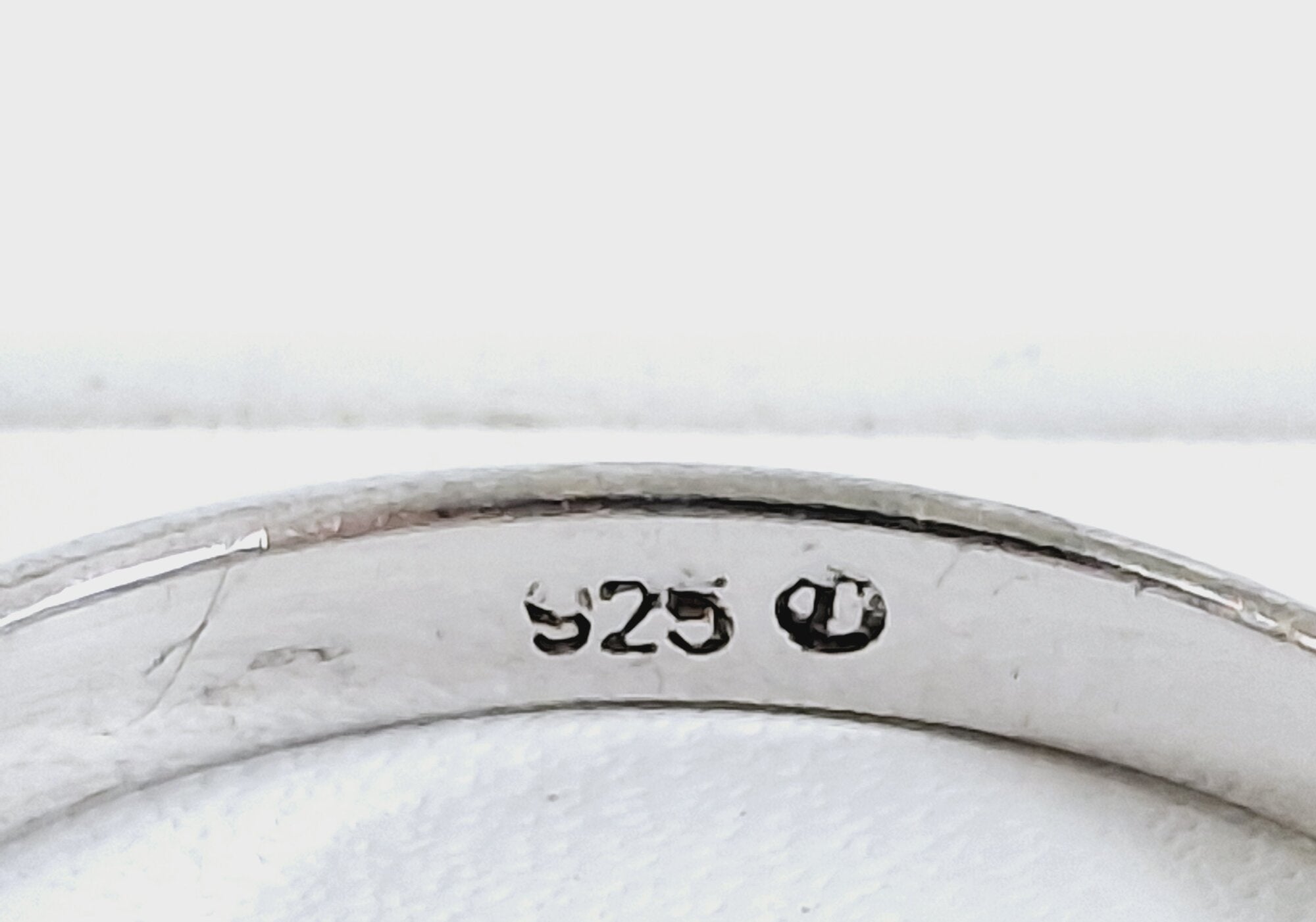 925 Silver CZ Bridge Style Ring Size 6.5