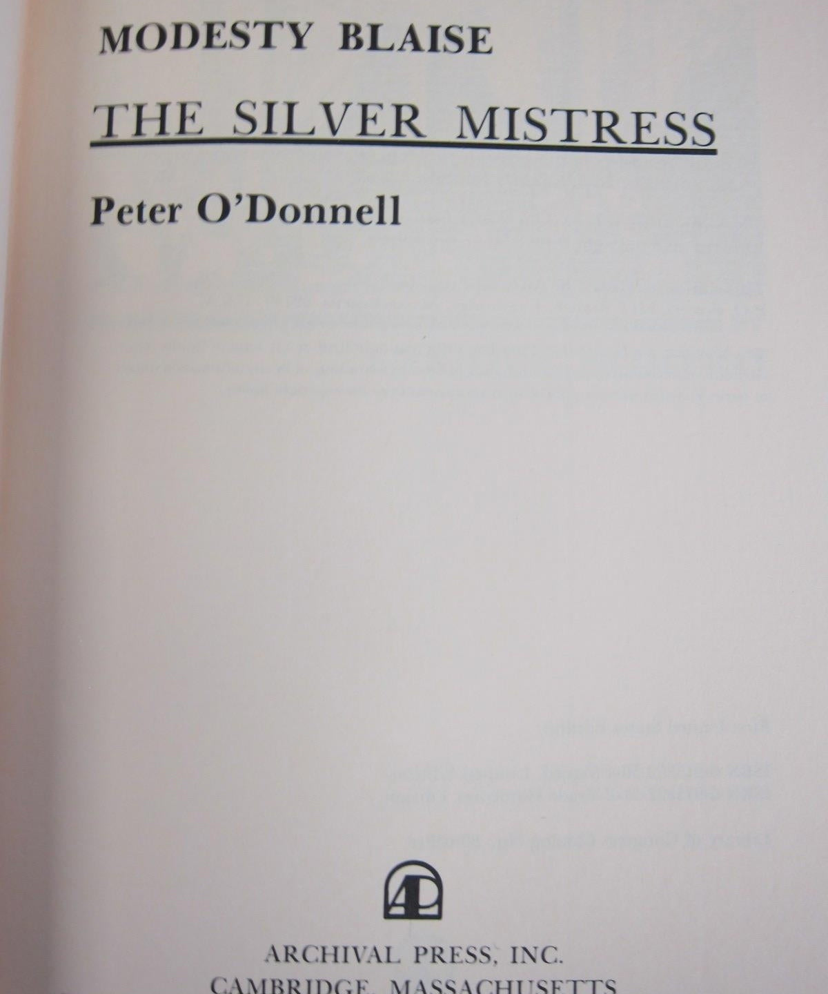 The Silver Mistress Modesty Blaise Vintage Book Signed by Peter O'Donnell (Fixes)