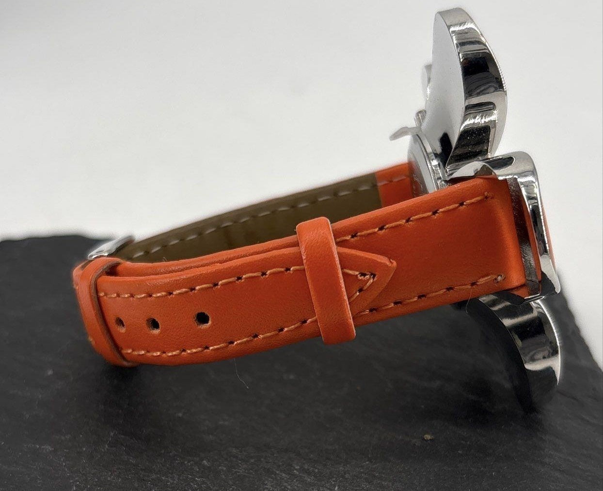Daisy Flower Orange Leather Band Women's Watch (For Repair or Parts)