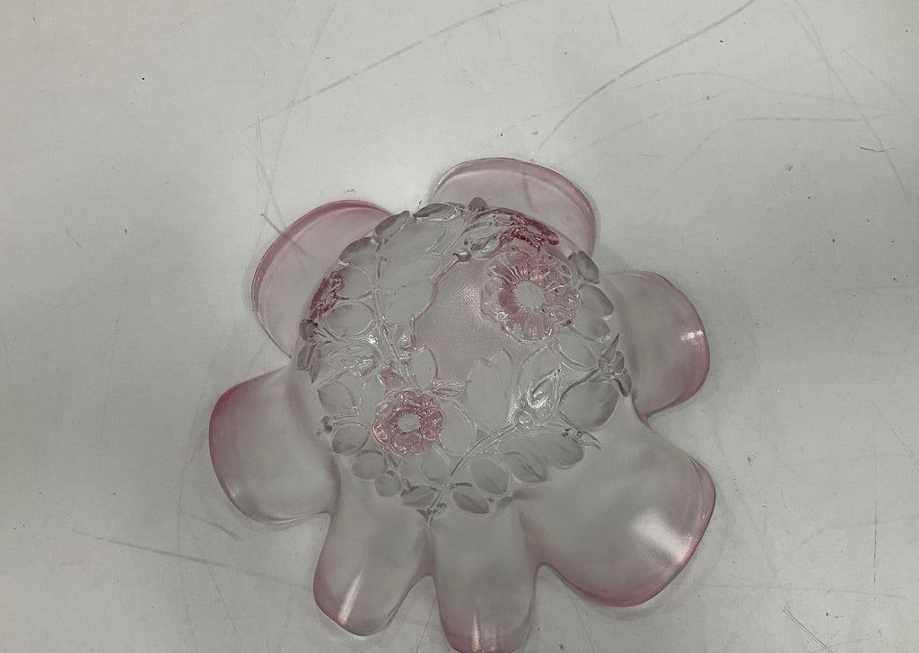 Vintage Pink Swirl Art Glass Flower Bowl Ruffled Petal Centerpiece Dish