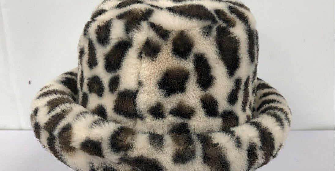 Urban Outfitters Leopard Print Faux Fur Bucket Hat | Super Soft Winter Accessory