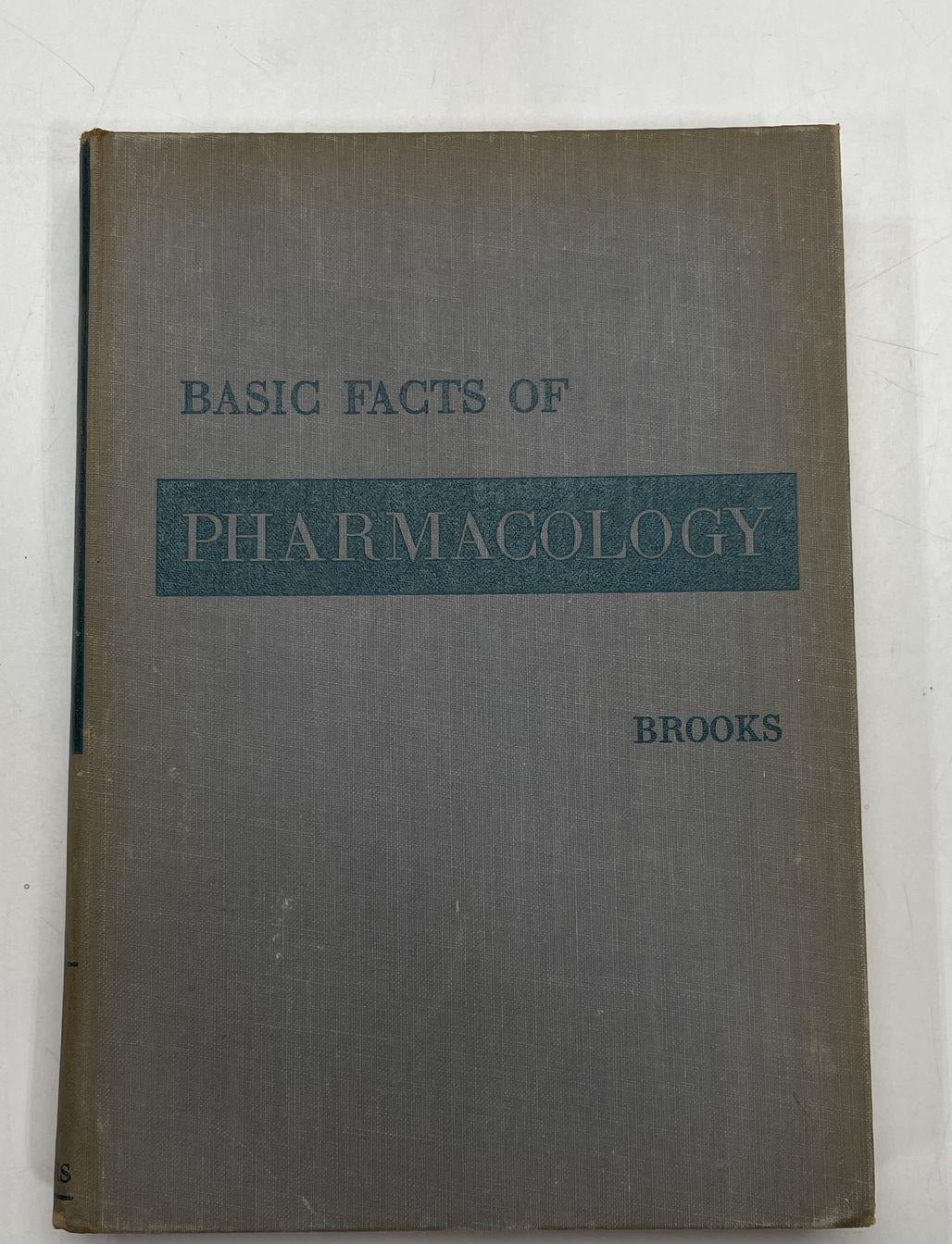 Basic Facts of Pharmacology by Stewart M. Brooks, W. B. Saunders cloth hardcover, view 5