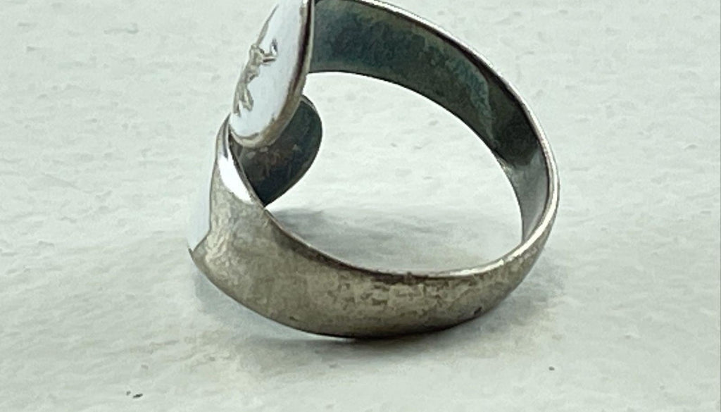 1940s–1960s Siam Sterling White Enamel Niello Mekala Goddess Size 6.75 Wrap Ring