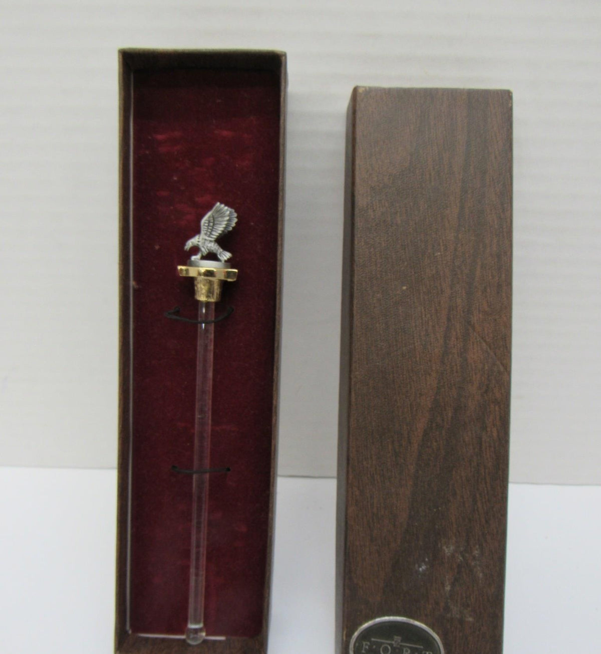 AGE REVIEW FORT Pewter and Crystal Eagle Drink Stir Stick