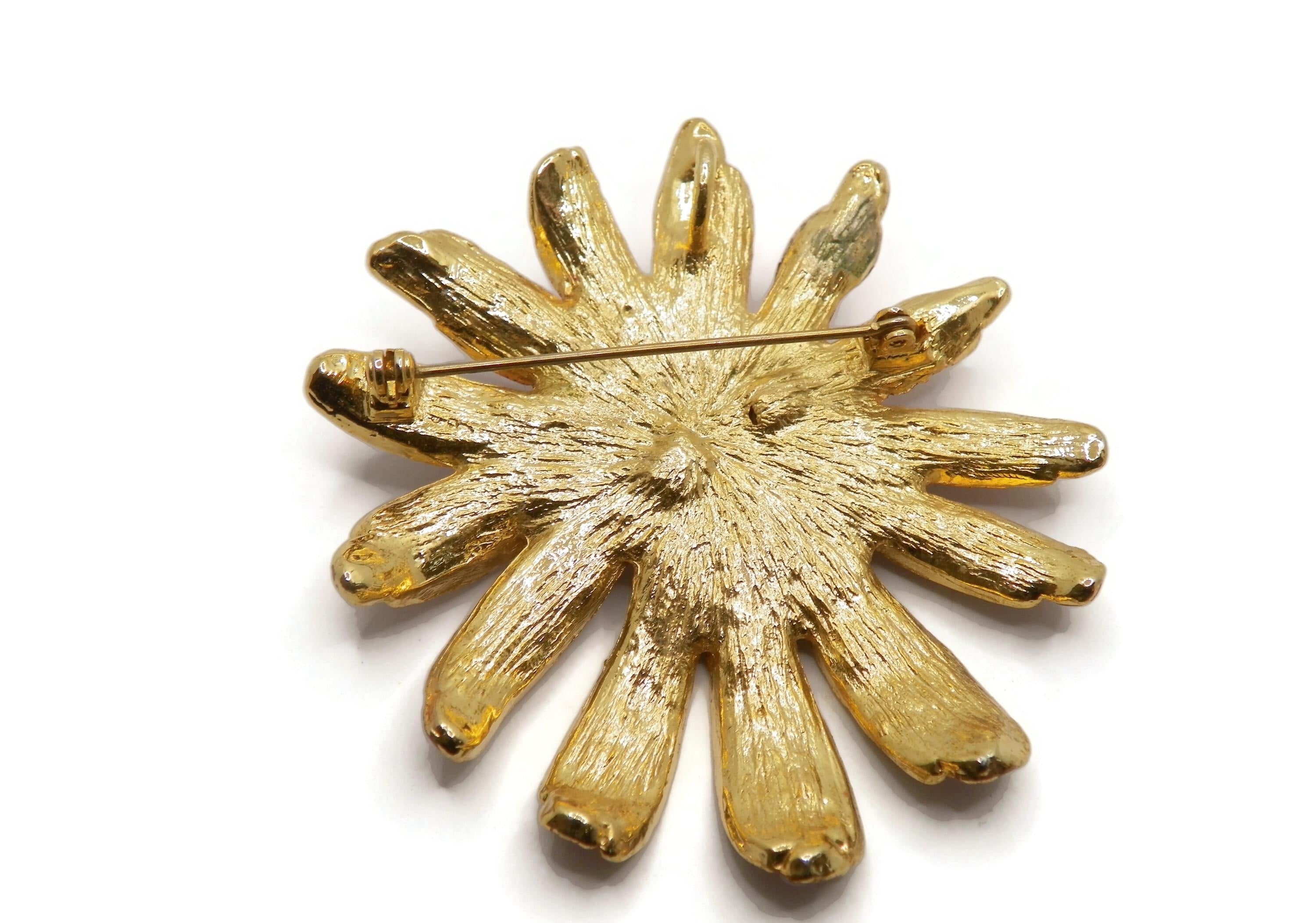 Large Vintage Gold Tone Purple Pink Flower Brooch, Dimensional Daisy Statement Pin
