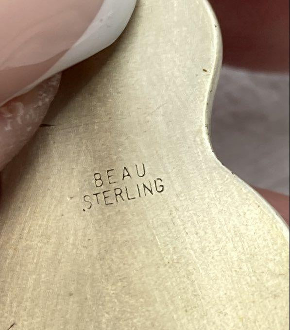 1950s–1960s Beau Signed Sterling Silver Acoustic Guitar Brooch Pin 5.83g