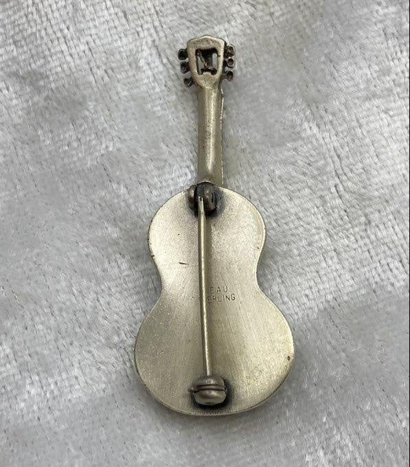 1950s–1960s Beau Signed Sterling Silver Acoustic Guitar Brooch Pin 5.83g
