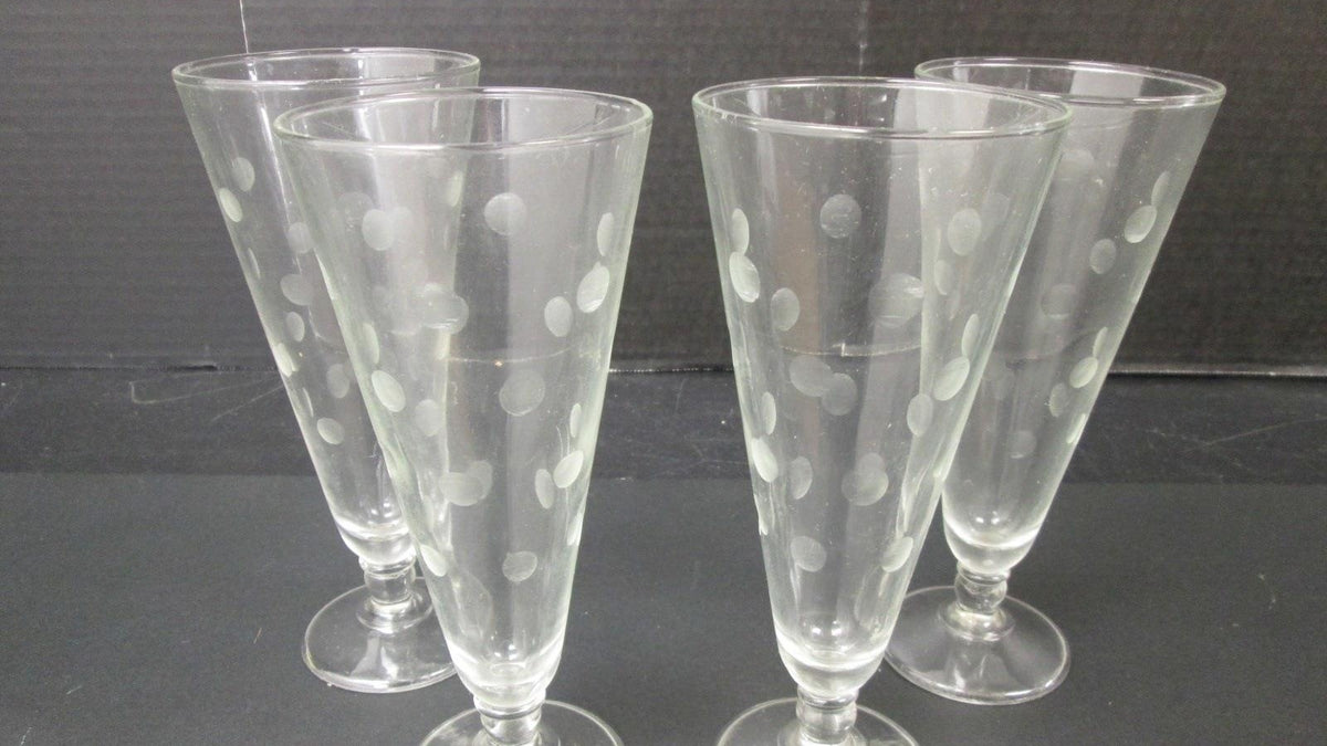 Set of 4 Footed Clear Glass Coin Dot Frosted Design Drinking Glasses