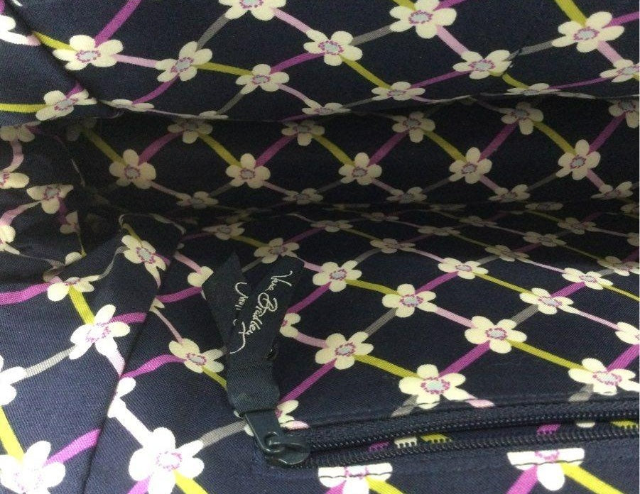 Dark floral quilted fabric purse with matching zip-around wallet, view 2