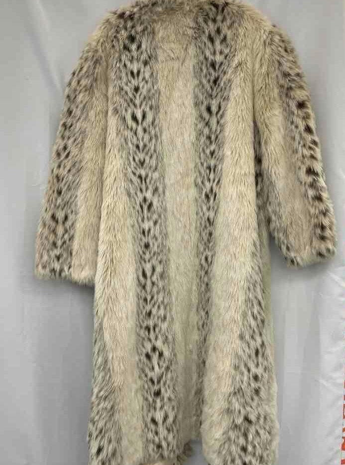 Monterey Fashion long leopard print coat, size 24W, view 4