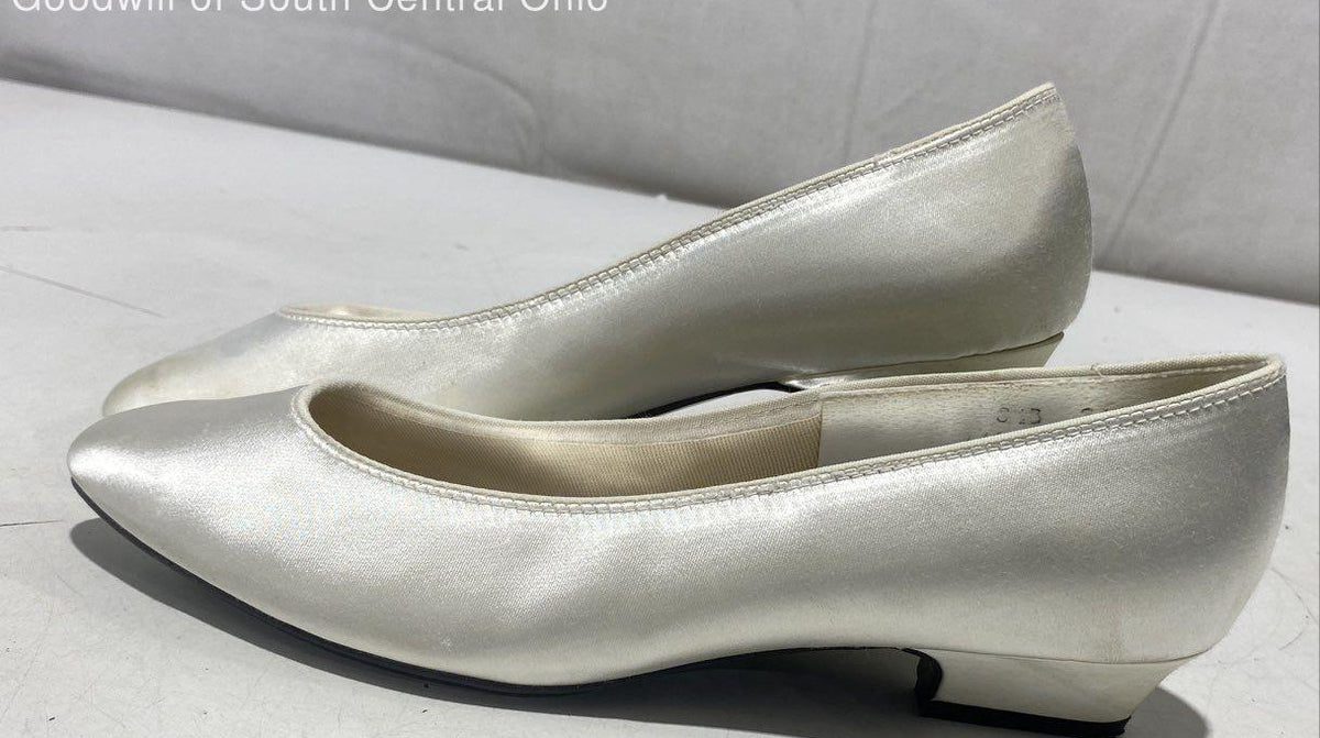 Peacocks ivory pointed-toe slip-on low heels with pearly sheen, view 7