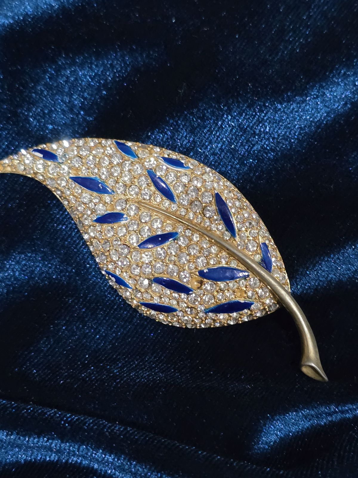Marvella Leaf Brooch Gold-Tone Blue Enamel & Rhinestone Vintage Statement Pin