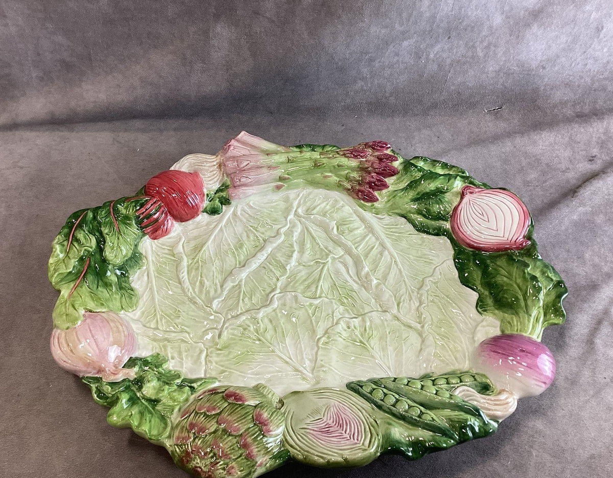 French Market ceramic pig covered soup tureen with platter, ladle and box, view 8
