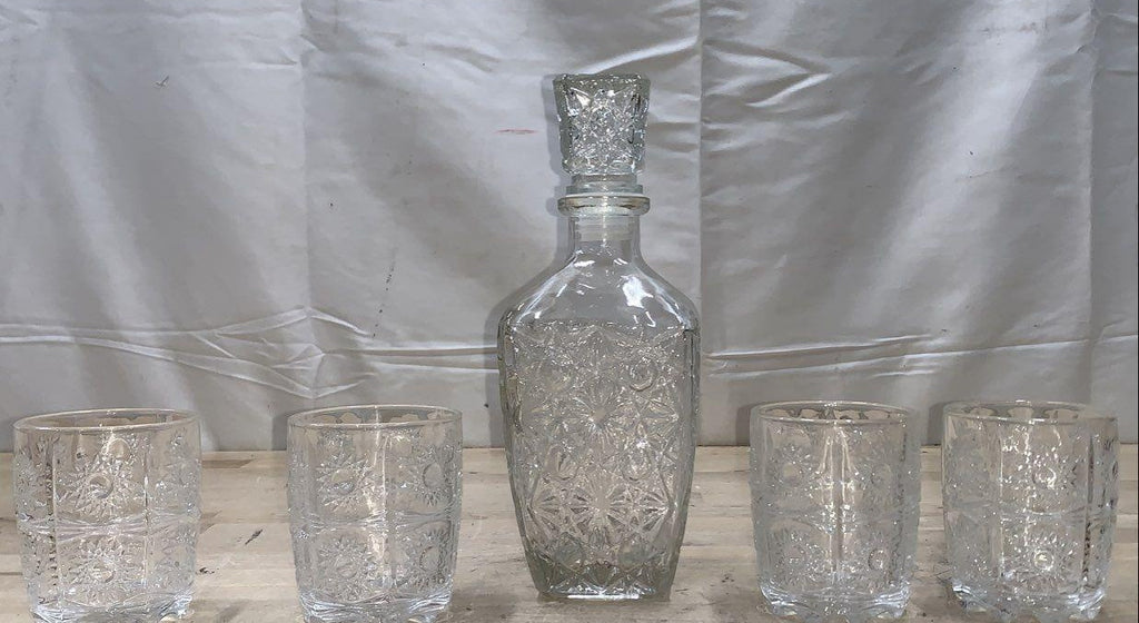 AGE REVIEW Godinger Studio Crystal Whiskey Set 5pc Decanter 4 DOF Glasses Sunburst Pattern