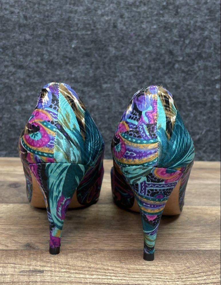 1980s–1990s 90s J. Renee Couture Collection Peacock Print Pointed Toe Pumps Size 7.5