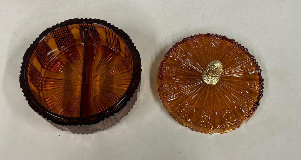 1960s–1970s Pressed Glass Amber Ribbed Sunburst Divided Candy Dish Pineapple Finial 6 In