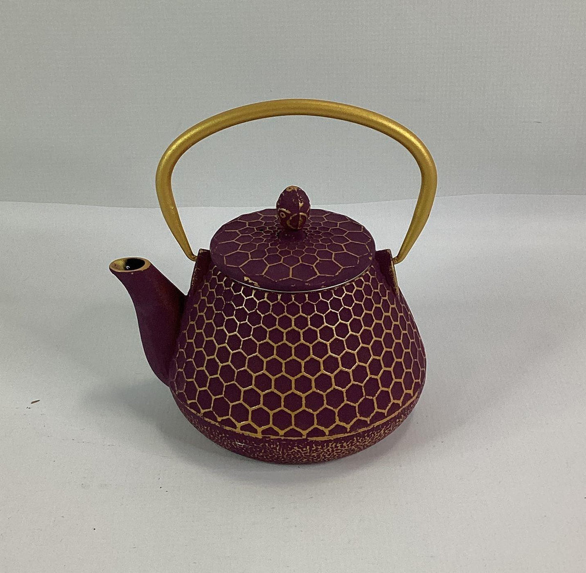 CONTEMPORARY Gracious Home Kitchen Purple Gold Honeycomb Cast Iron Mini Teapot with Infuser