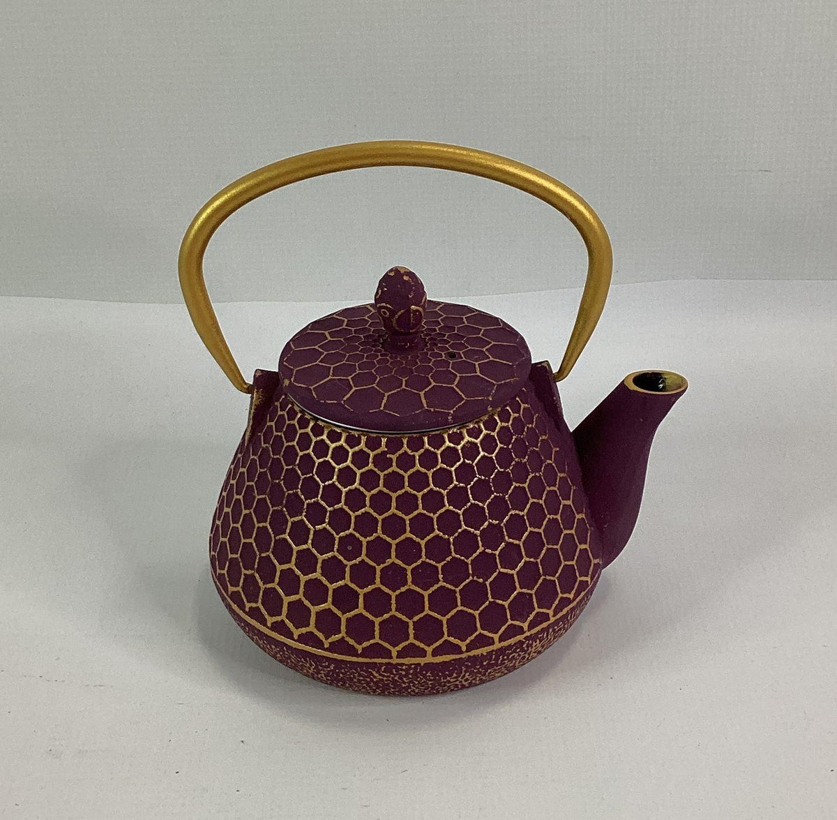 CONTEMPORARY Gracious Home Kitchen Purple Gold Honeycomb Cast Iron Mini Teapot with Infuser