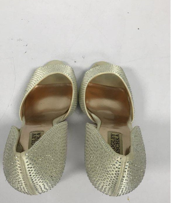 Badgley Mischka Women's Ivory Embellished High Heels Size 8.5
