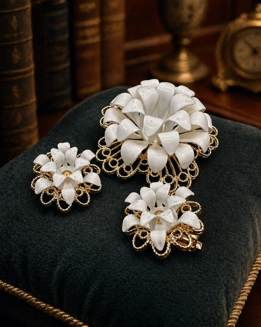 Sarah Coventry gold-tone white flower brooch and matching clip earrings with original box