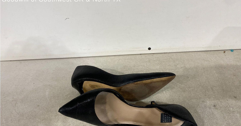 White House Black Market Ella Black Wavy Heel Pumps - Size 8.5
