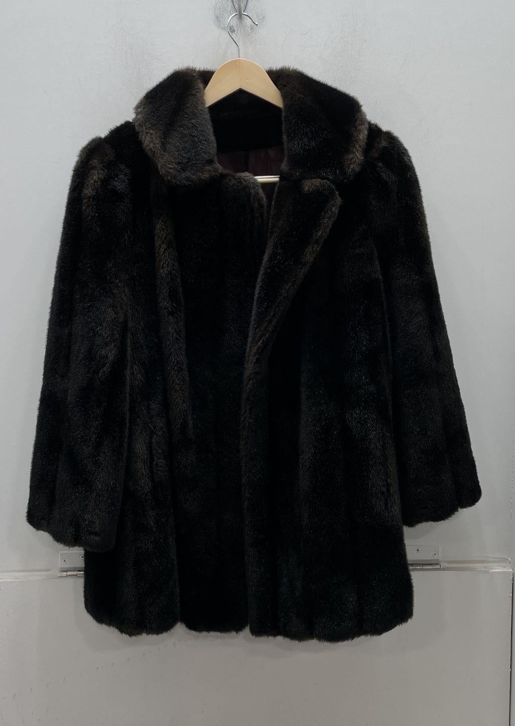 Tissavel Women's Black Fur Collared Mid-Length Winter Coat
