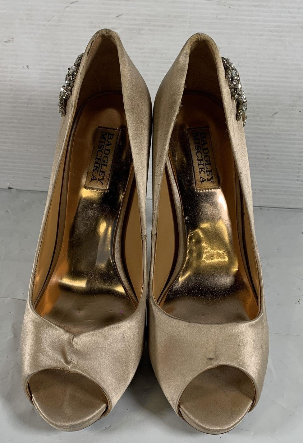 Badgley Mischka Tan Peep Toe Slip-On Stiletto Pumps Size 8.5