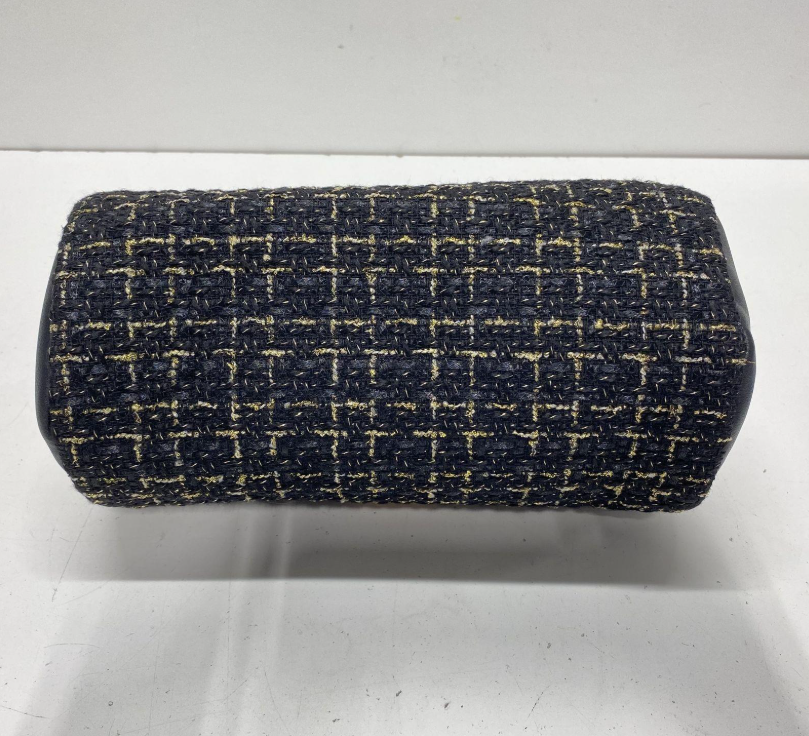 Badgley Mischka New York Black Tweed Plaid Crossbody Bag Gold Hardware Adjustable Strap Like New