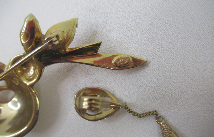 Vintage Bellini Gold-Tone Pink Rhinestone Feather Pin & Dangle Clip Earrings Set