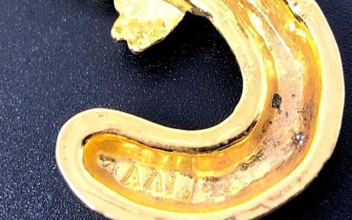 AAI Signed Vintage Gold Tone Enameled Candy Cane Brooch – Holiday Pin