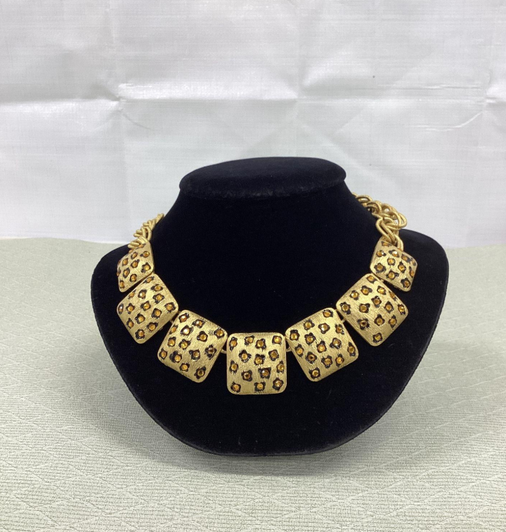 1980s–1990s Gem-Craft Leopard Print Jewelry Set, Gold Tone Statement Necklace & Clip Earrings Demi Parure