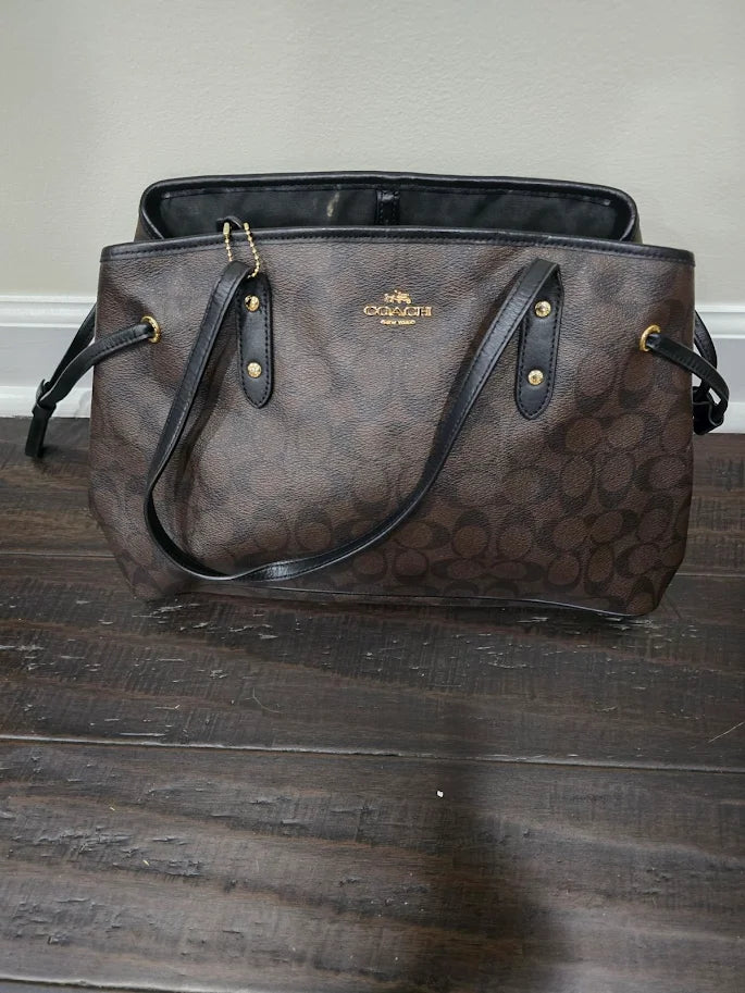 Coach Signature Handbag Bundle – 3 Bags – Clean Condition – Priced to Move