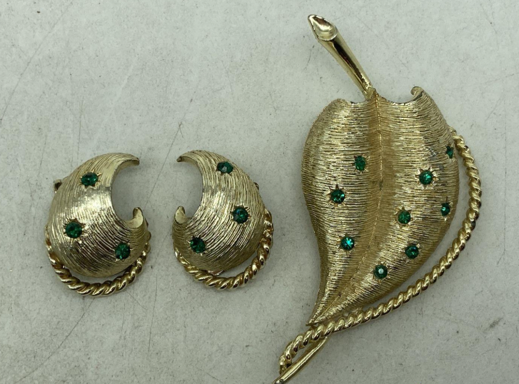 Vintage Gold-Tone Green Rhinestone Leaf Brooch & Clip-On Earring Set