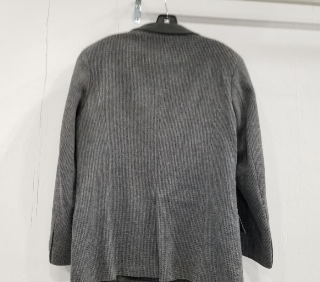 L.L.Bean women's gray herringbone blazer with notched lapels and flap pockets, view 5