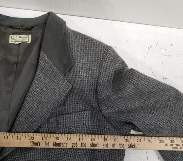 L.L.Bean women's gray herringbone blazer with notched lapels and flap pockets, view 8