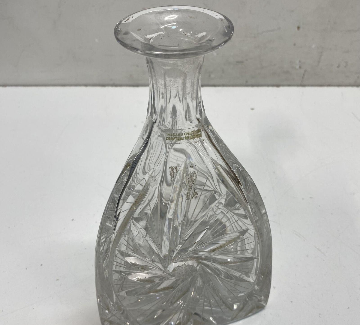 Crystal Glass Decanter, 8.5 Inch Tall Deep Cut Pinwheel Star Pattern