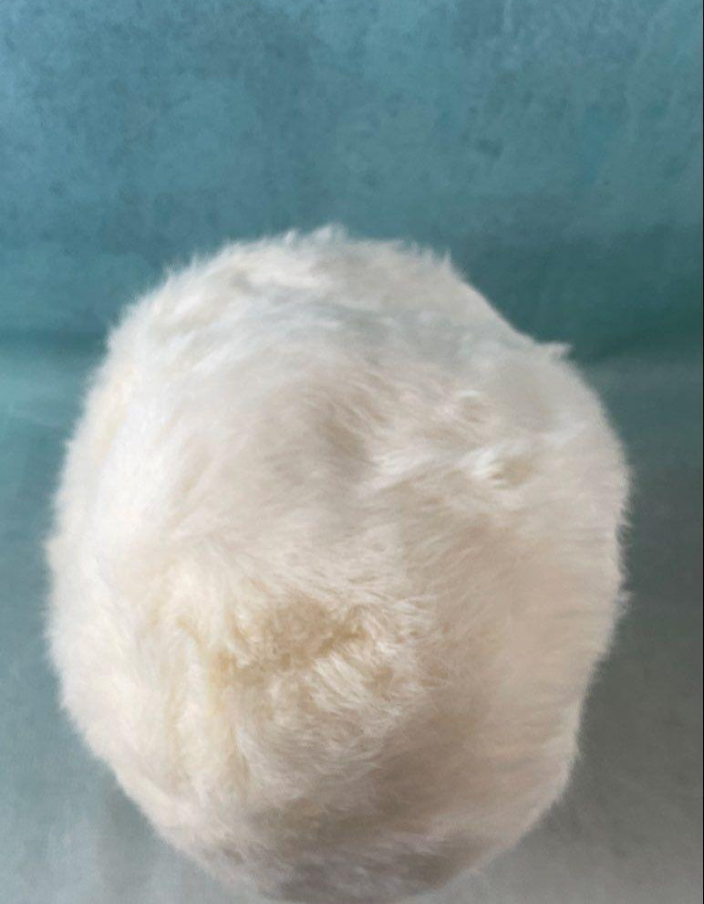 Lion White Faux Fur Style Hat Size Regular with Box