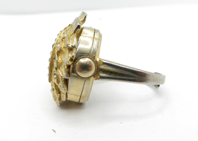 Vintage Hawthorne Swiss Watch Ring – Rhinestone Gold-Tone Leaf – Size 6.75