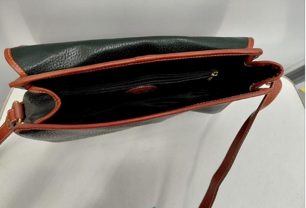 Loisir Dauphin green and tan leather flap crossbody shoulder bag, view 2