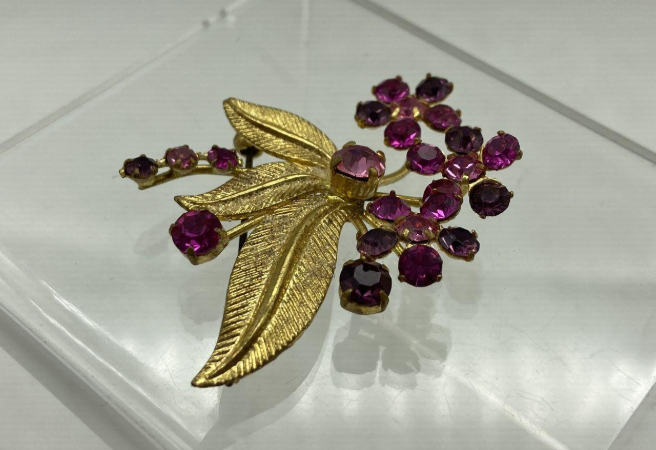 Vintage Made in Austria Gold-Tone Pink Rhinestone Flower Brooch | Textured Leaf Floral Pin