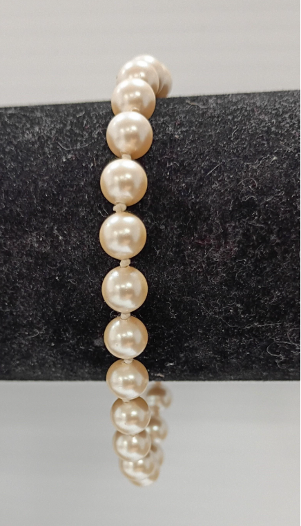 Signed Monet faux pearl bracelet with gold-tone clasp, view 4
