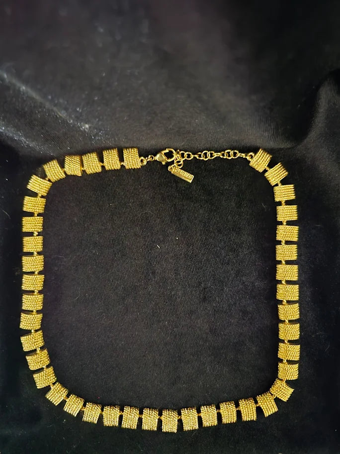 Vintage Napier Gold-Tone Textured Link Necklace – Signed Statement Collar