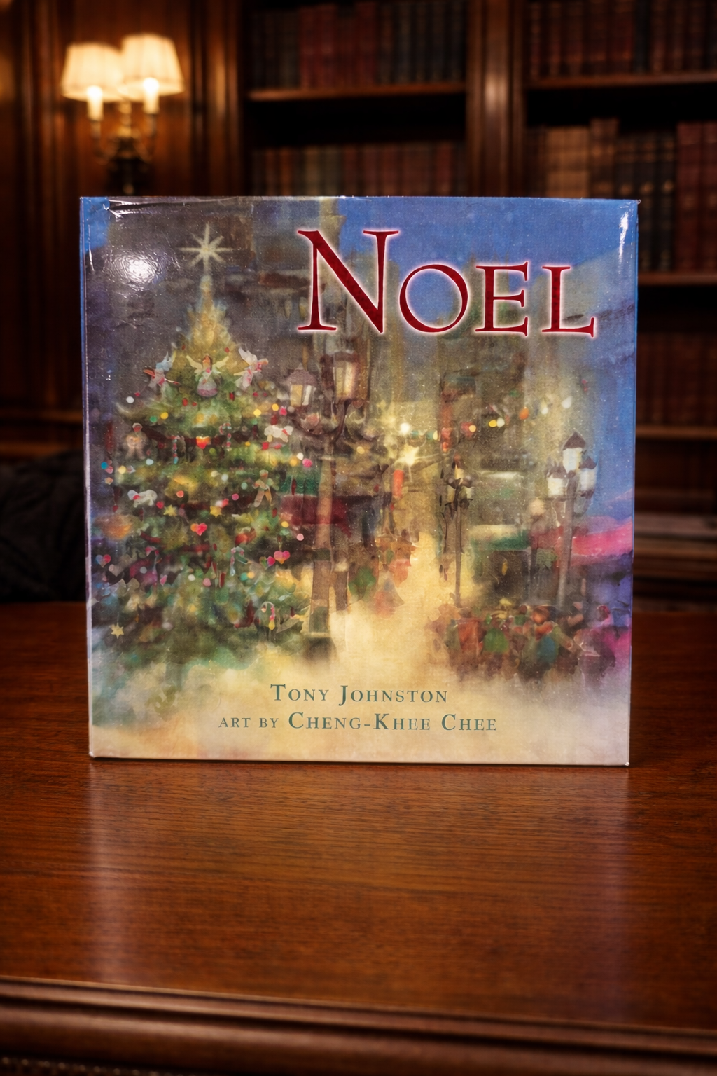 Noel by Tony Johnston Signed by Cheng-Khee Chee 1st Edition Christmas Hardcover Fine DJ (Fixes)