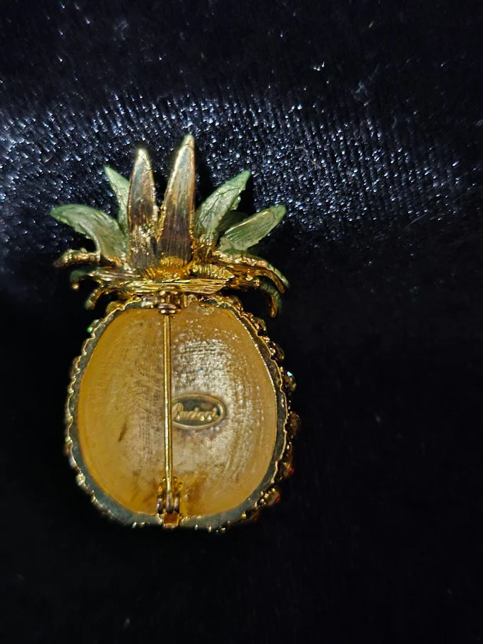 Vintage Rucinni Rhinestone Pineapple Brooch | Gold Tone Pavé Crystal Fruit Pin