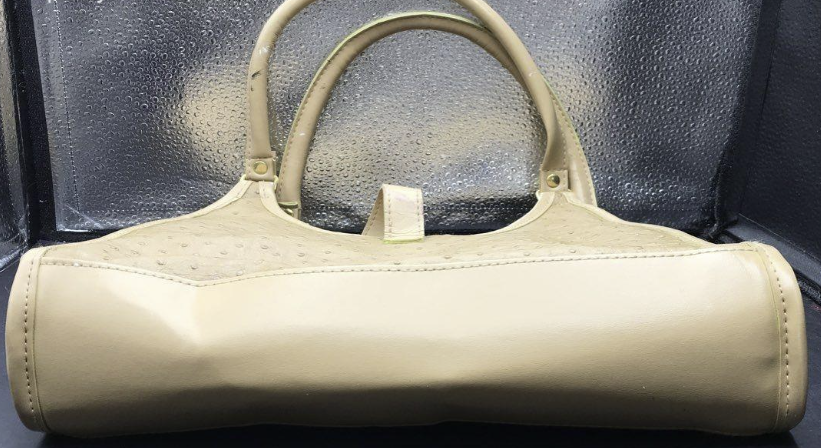 (SOLD) Vintage Cream Ostrich Embossed Top Handle Shoulder Bag Elegant Classic Neutral Handbag