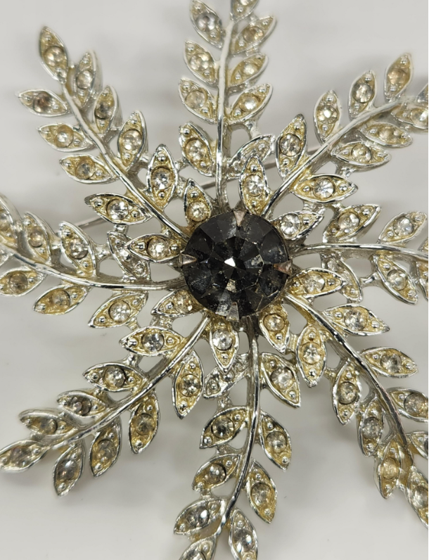 Signed Sarah Coventry silver-tone snowflake brooch and matching clip earrings with clear rhinestones, view 4