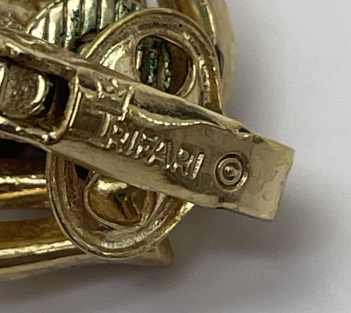 Vintage Trifari Gold-Tone Rhinestone Flower Clip-On Earrings – Brushed Finish