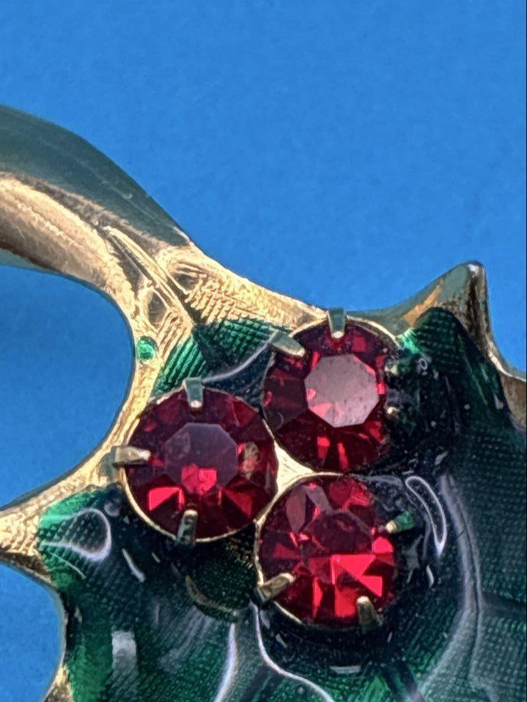 Green enamel holly leaf brooch and matching earrings with red rhinestone berries and gold-tone trim, view 7